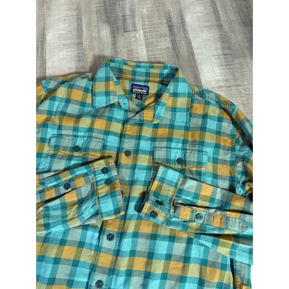 Patagonia Organic Cotton Plaid Shirt Teal Yellow Long Sleeve Button Men's Medium
